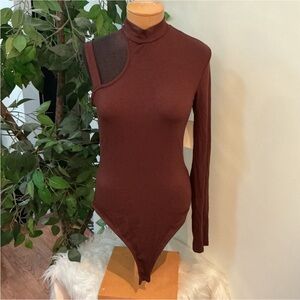 London Rose Young Contemporary cocoa brown ribbed mockneck bodysuit XL